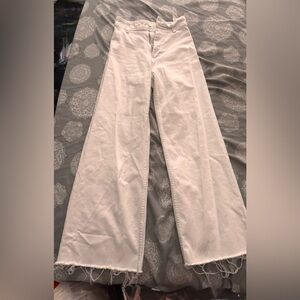 Zara Women's Wide Leg Cream Jeans